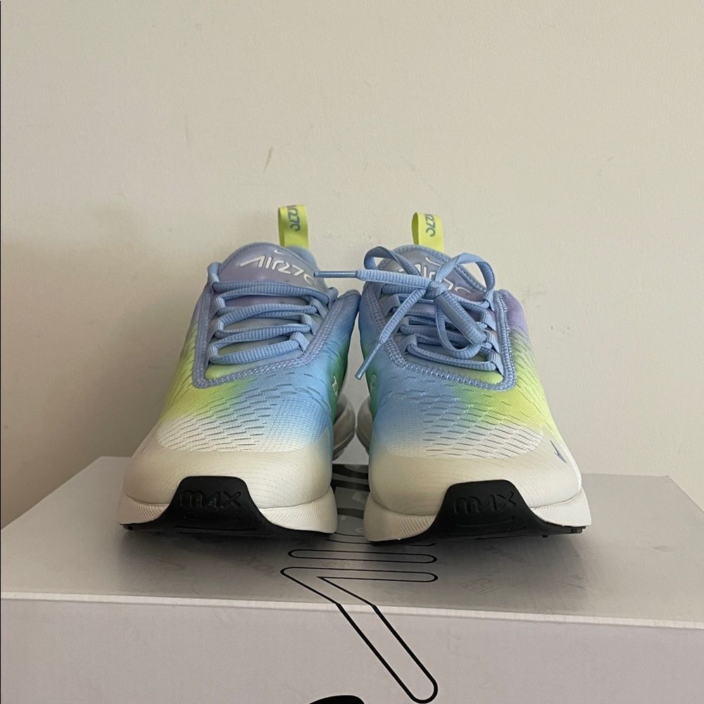 Nike Air Max 270 Aluminum/Metallic Silver US Women 7.5/UK 5/EU 38.5(IB7937-468) - Picture 5 of 12